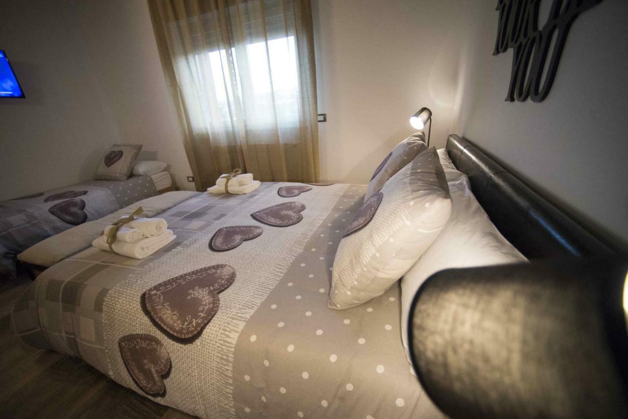 Cristiano Hotel Cosenza Eksteriør billede